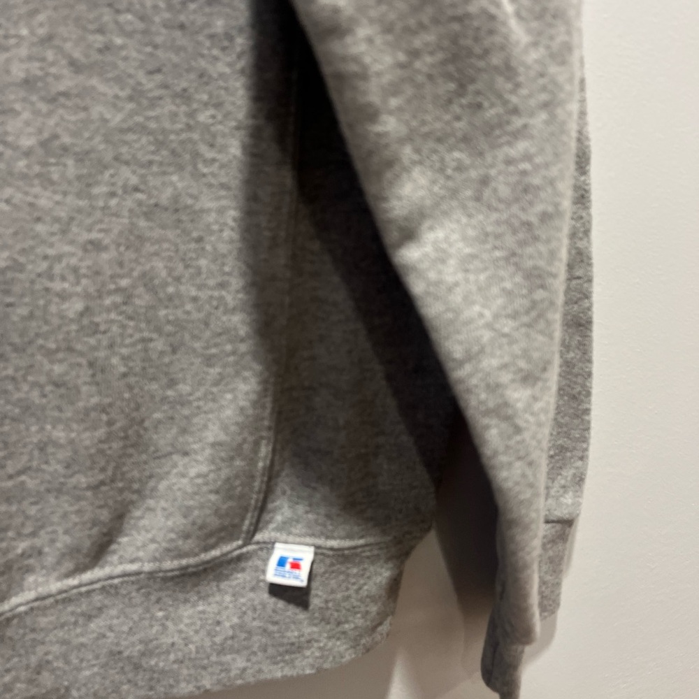 Vintage Russell Athletic Sweatshirt‎ Gray Pullover Crewneck Medium - Picture 2 of 7